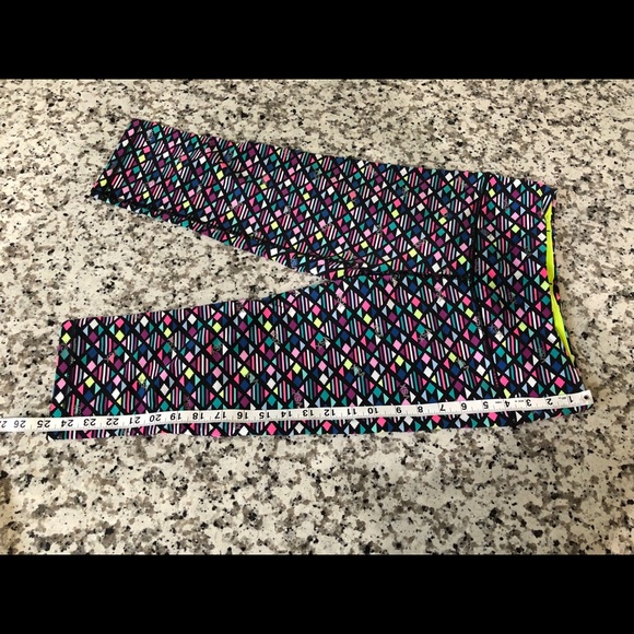 Victoria’s Secret VSX SPORT knockout Crop size S - Picture 2 of 8